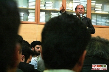 جلسه انتخاباتی دهقان ناصرآبادی در مسجد سیدابراهیم / عبدالله فیروزی