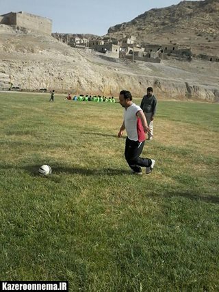 بررسی مشکلات آب چمن ورزشگاه شهر نودان