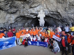 همایش صعود به غار شاپور در تعطیلات نوروز برگزار شد + عکس