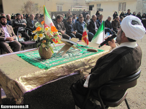 کلنگ احداث دبیرستان 6 کلاسه خیرساز روستای دریس به زمین زده شد