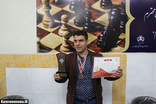 تیم شطرنج کازرون در مکان سوم لیگ شطرنج فارس ایستادند