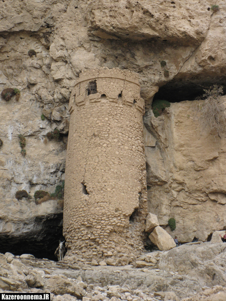 شکلات آب روستای تنگ مناره بخش کنارتخته و کمارج بررسی شد