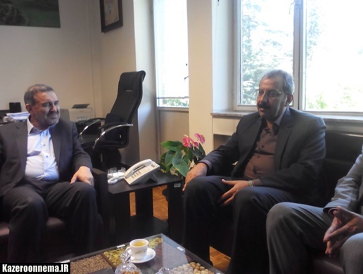 جلسه نماینده کازرون با رییس سازمان منابع طبیعی کشور جلسه نماینده کازرون با رییس سازمان منابع طبیعی کشور