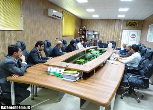 جلسه شورای شهر کازرون با حضور حسین رضازاده تشکیل شد