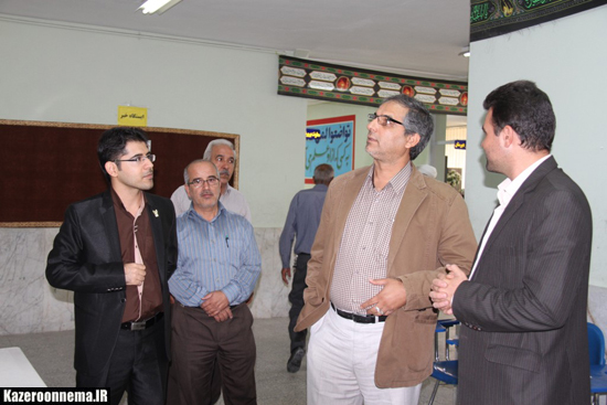 بازدید رئیس دانشگاه آزاد اسلامی واحد کازرون از مجموعه سما