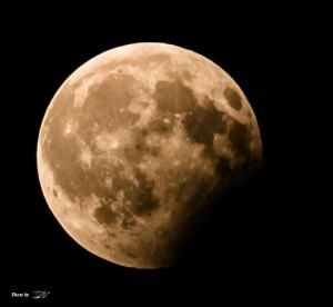 عکس: ماه گرفتگی در کازرون