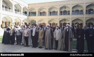 تجمع طلاب حوزه کازرون در اعتراض به کشتار شیعیان افغانستان