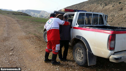 نجات جان یک نفر از عشایر گرفتار در سیلاب با تلاش 4 ساعته تیم امداد و نجات 
استان فارس – کازرون
تاریخ : 6 فروردین 96