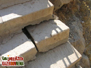  تخریب و از جا در رفتگی پله‌های سنگی غار شاپور